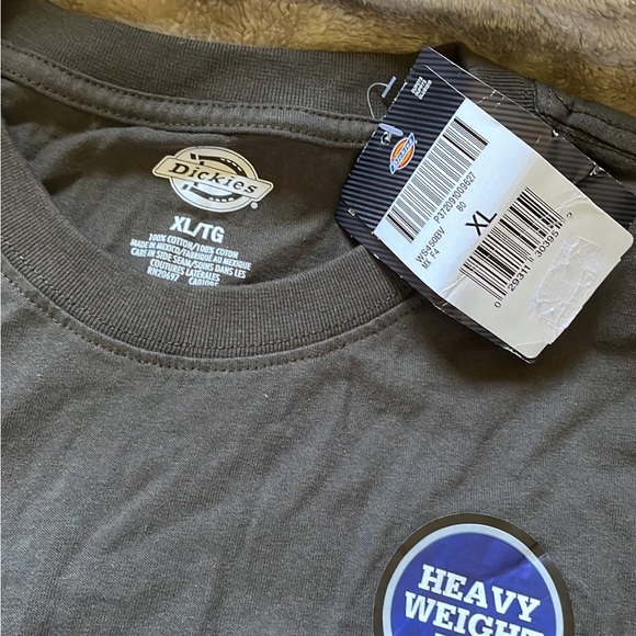 NWT Dickies Tee - Picture 3 of 4